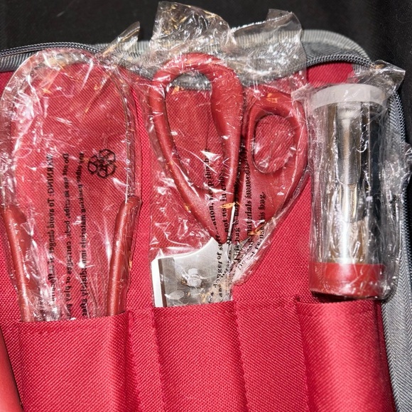 NEW Wolfgang Puck Garnishing Set - Picture 3 of 5